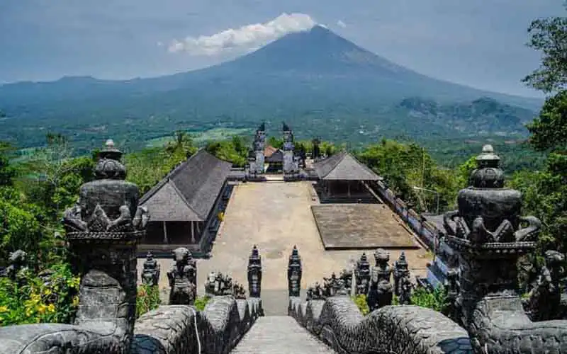bali lempuyang temple bali lempuyang temple